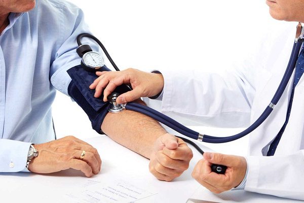 ۱۲ توصیه طلایی برای کنترل فشار خون